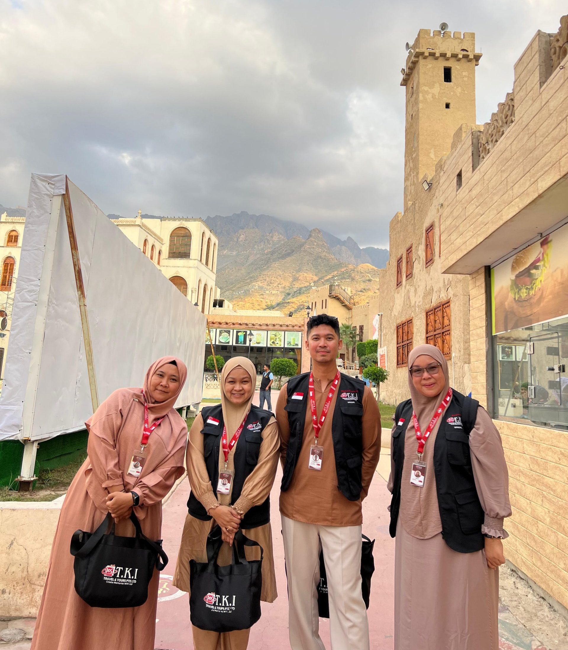 postki travel - muslim travel agency